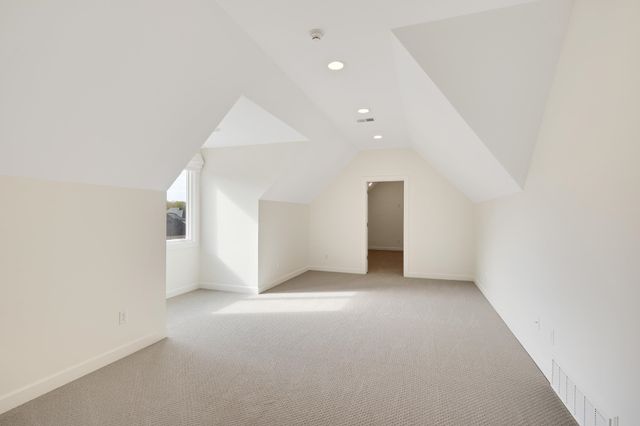 9053 WINSTON WOODS CIR, Memphis, TN 38139