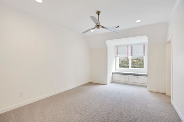 9053 WINSTON WOODS CIR, Memphis, TN 38139