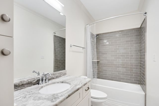 9053 WINSTON WOODS CIR, Memphis, TN 38139