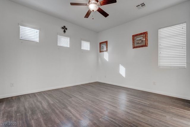 6521 Grand Concourse Street, Las Vegas, NV 89166