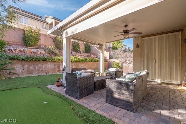 6521 Grand Concourse Street, Las Vegas, NV 89166