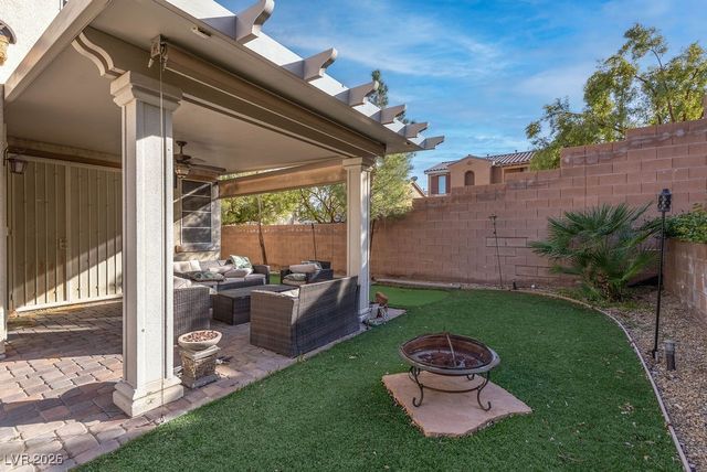 6521 Grand Concourse Street, Las Vegas, NV 89166