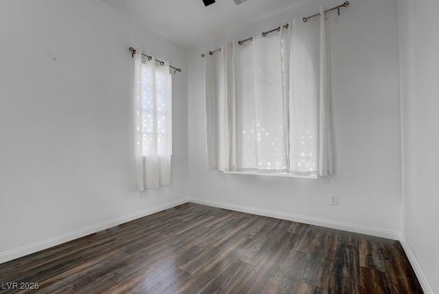 6521 Grand Concourse Street, Las Vegas, NV 89166