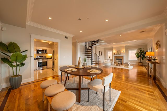 195 Webster St 3, Boston, MA 02128
