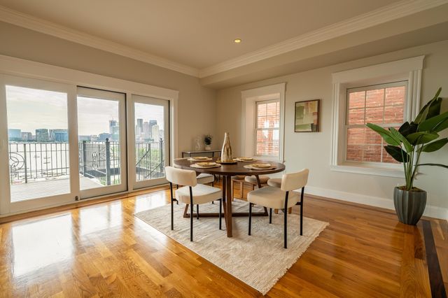 195 Webster St 3, Boston, MA 02128