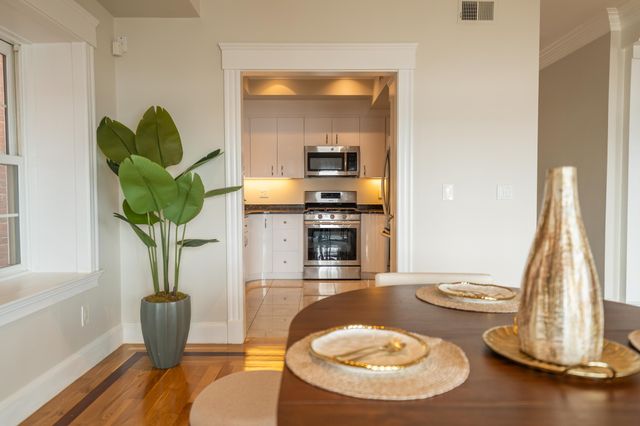 195 Webster St 3, Boston, MA 02128