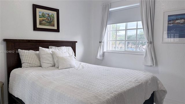 5785 NW 116th Ave 106, Doral, FL 33178