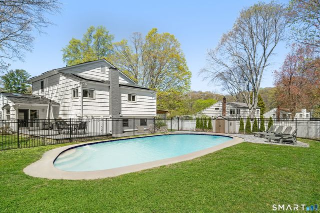 11 Guyer Road, Westport, CT 06880