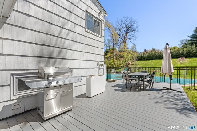 11 Guyer Road, Westport, CT 06880