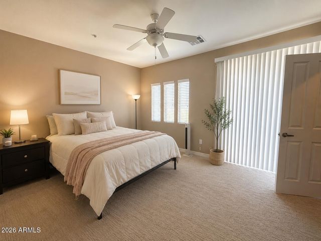 2821 S SKYLINE Drive 157, Mesa, AZ 85212