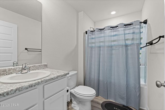 6568 Slabinski Lane, Panama City, FL 32404