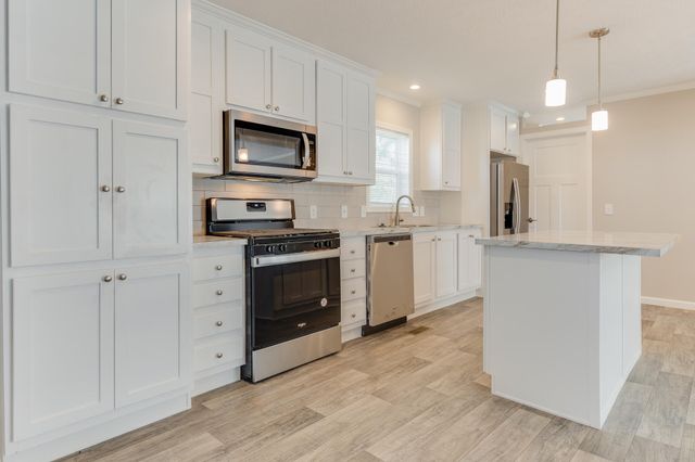 714 Mill Street 75, Leslie, MI 49251