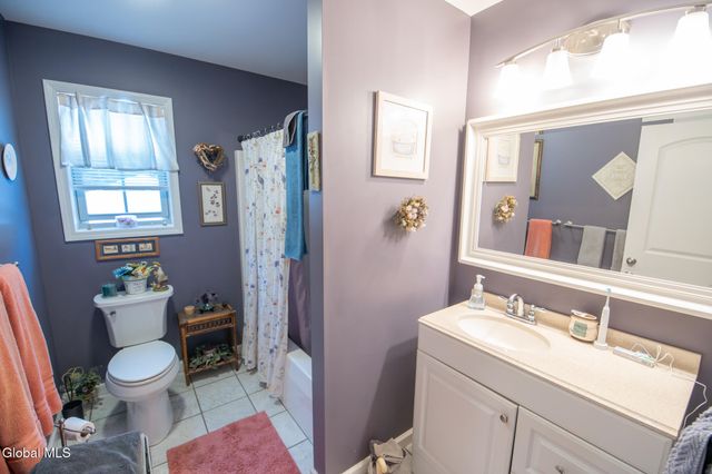 53 Division Road, Queensbury, NY 12804