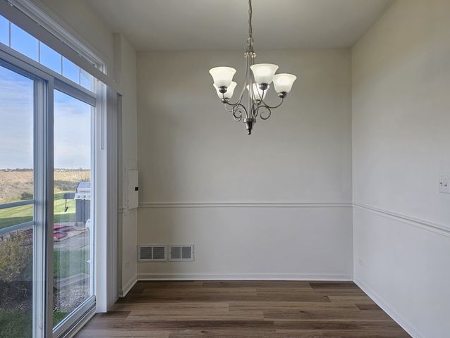 171 Willoughby Court E, Yorkville, IL 60560