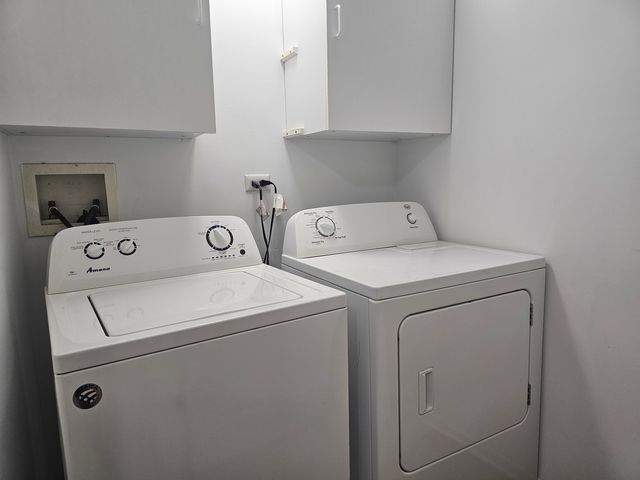 171 Willoughby Court E, Yorkville, IL 60560