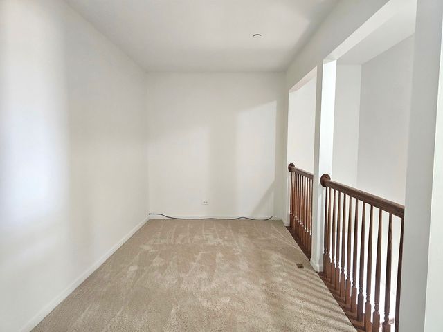 171 Willoughby Court E, Yorkville, IL 60560