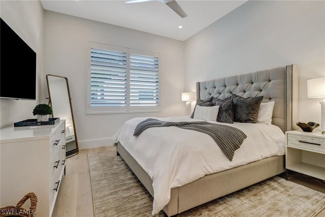 850 Central AVE 209, Naples, FL 34102