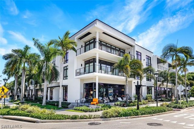 850 Central AVE 209, Naples, FL 34102