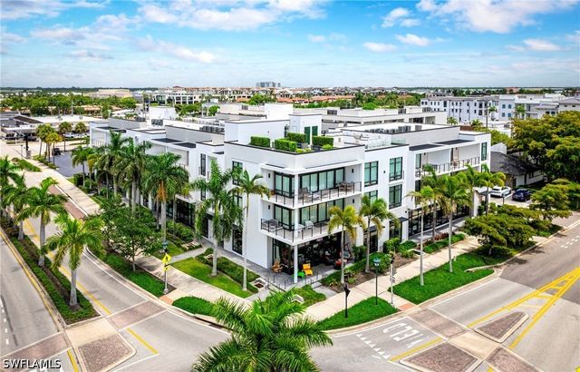 850 Central AVE 209, Naples, FL 34102