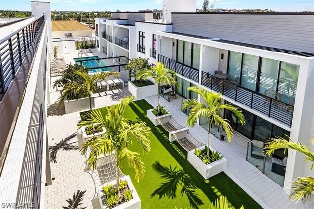 850 Central AVE 209, Naples, FL 34102