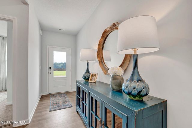 5475 Sipsey Way, Olive Branch, MS 38654