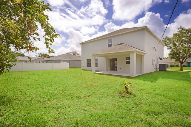 617 SE Karrigan Terrace, Port St. Lucie, Port St Lucie, FL 34983