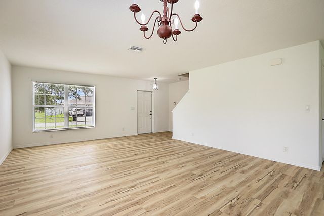 617 SE Karrigan Terrace, Port St. Lucie, Port St Lucie, FL 34983