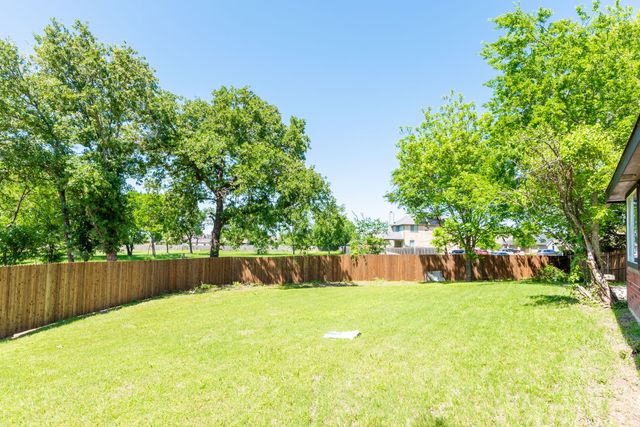 3901 Winter Park, Balch Springs, TX 75180