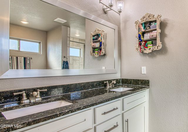 12526 Breeder Cup Way, El Paso, TX 79928