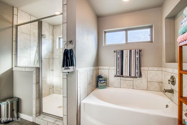 12526 Breeder Cup Way, El Paso, TX 79928