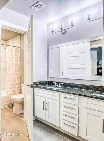 12526 Breeder Cup Way, El Paso, TX 79928