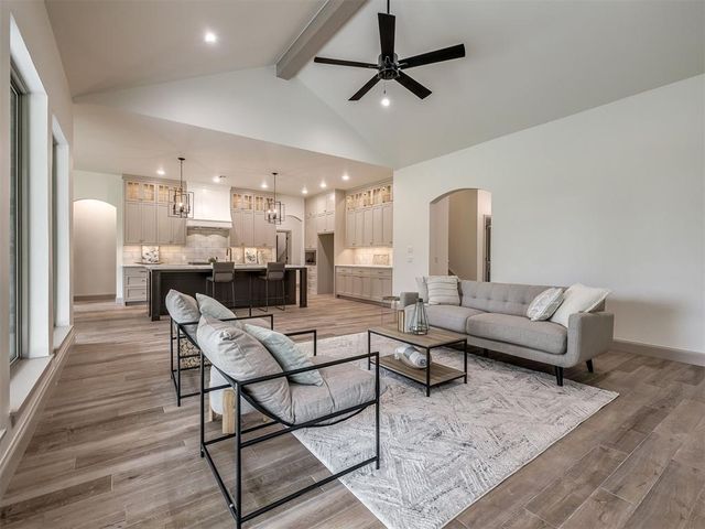 13025 Stagecoach Trail, Arcadia, OK 73007