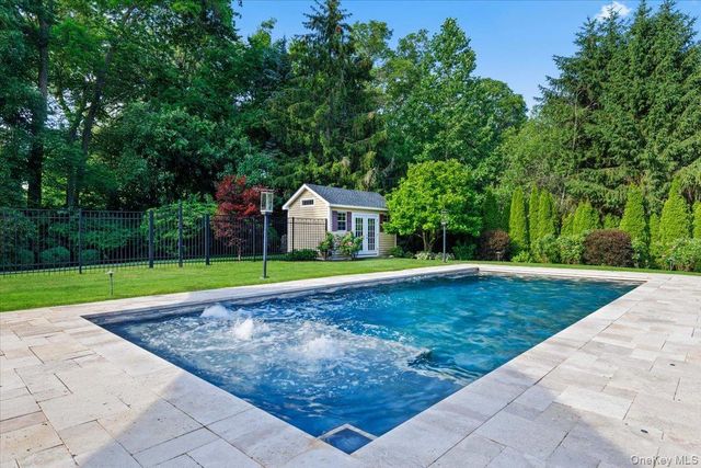 32 Rolling Ridge Road, White Plains, NY 10605