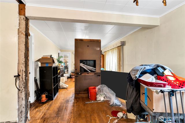 2307 W Castleman Street, Longview, WA 98632