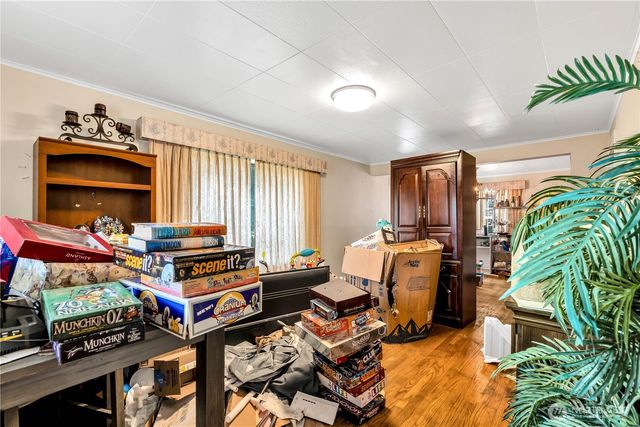 2307 W Castleman Street, Longview, WA 98632