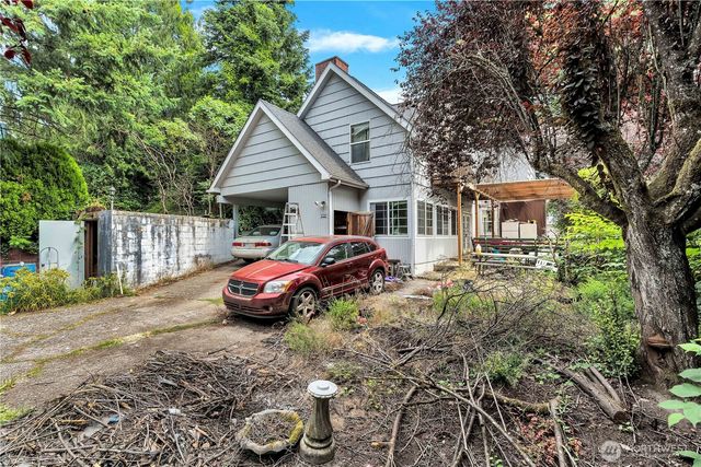 2307 W Castleman Street, Longview, WA 98632