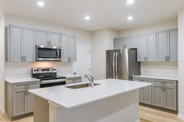 3743 KING HILL DRIVE, Haines City, FL 33844