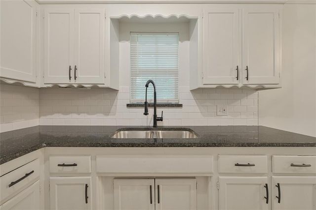 3501 Sycamore Drive, Midwest City, OK 73110