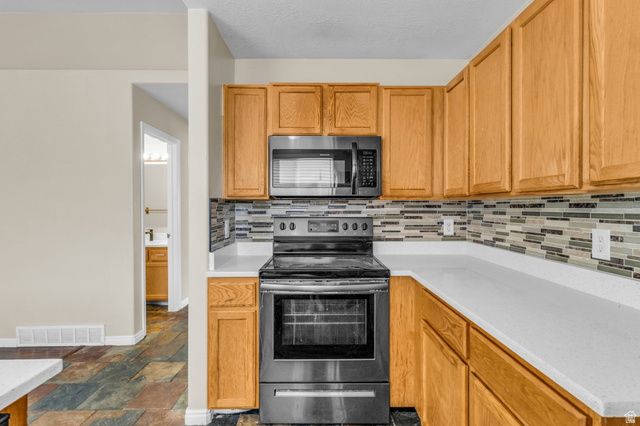 3293 W BROOKWAY DR, West Valley City, UT 84119