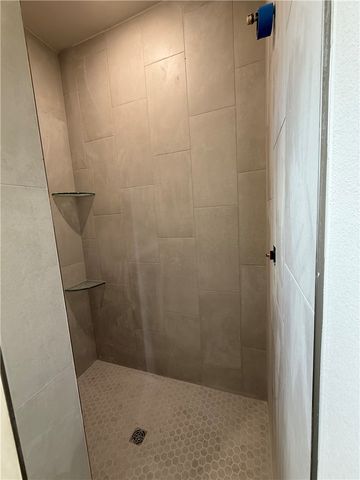 2300 Cassidy Court, Siloam Springs, AR 72761