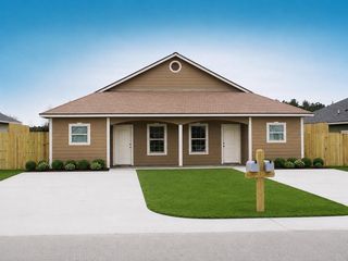 159 South Bend Circle B, Willis, TX 77378