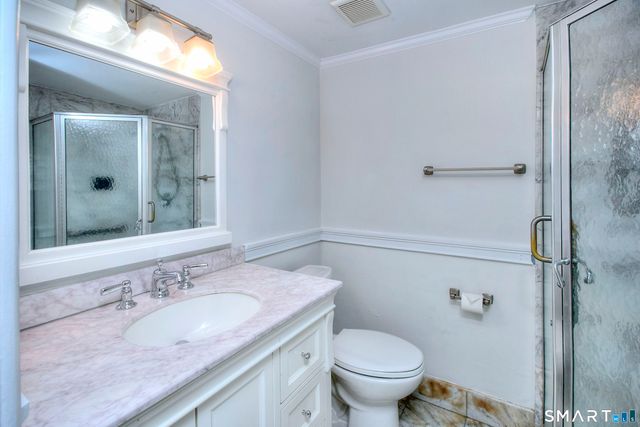 103 Southport Woods Drive 103, Fairfield, CT 06890