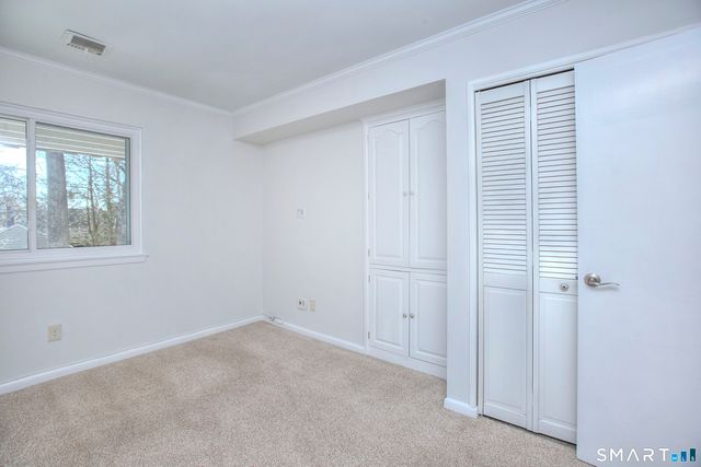 103 Southport Woods Drive 103, Fairfield, CT 06890