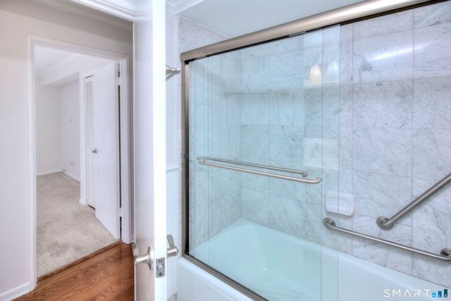 103 Southport Woods Drive 103, Fairfield, CT 06890