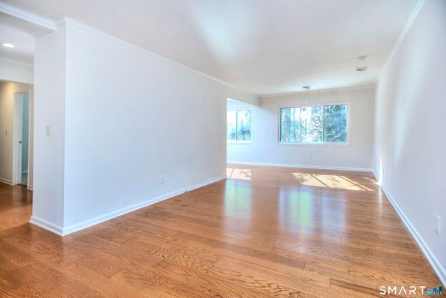 103 Southport Woods Drive 103, Fairfield, CT 06890