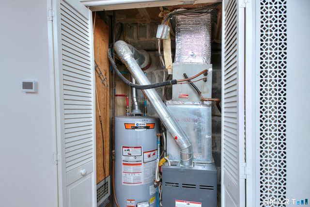 103 Southport Woods Drive 103, Fairfield, CT 06890