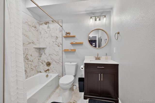 18812 W 84th Avenue, Arvada, CO 80007