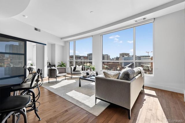 2001 Lincoln Street 810, Denver, CO 80202