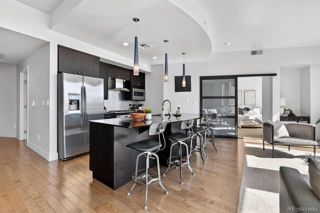 2001 Lincoln Street 810, Denver, CO 80202