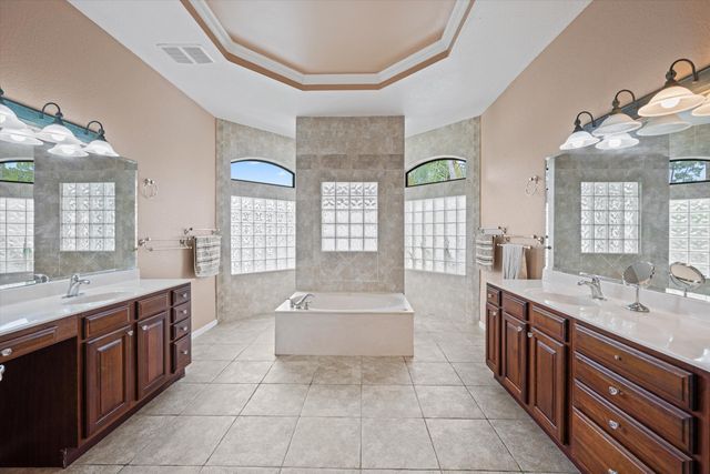 2910 Doe Trail, Loxahatchee, FL 33470